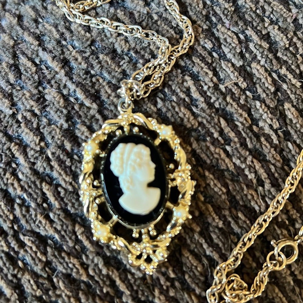 Cameo Necklace